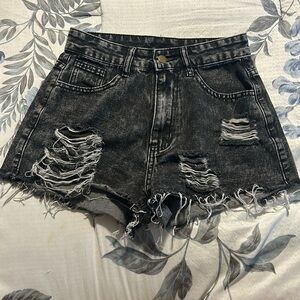 Distressed high waisted shorts